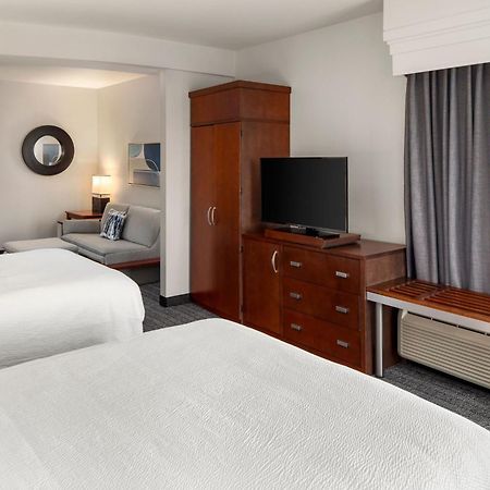 Courtyard Mankato Hotel & Event Center Bagian luar foto