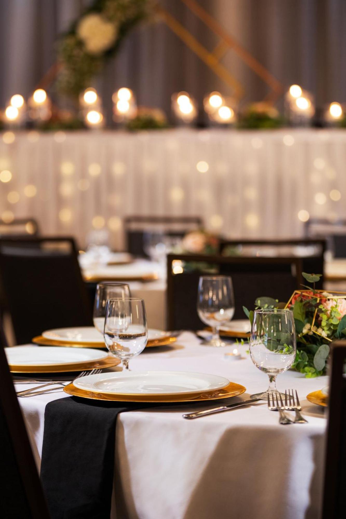 Courtyard Mankato Hotel & Event Center Bagian luar foto